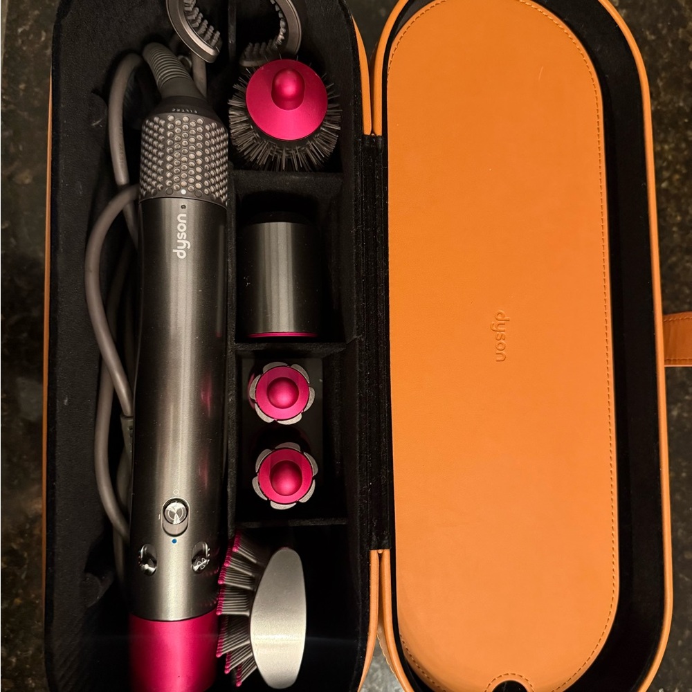 Dyson Airwrap